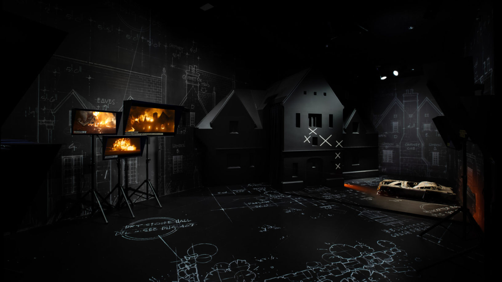 007 X SPYSCAPE : DRIVEN - Curious Space